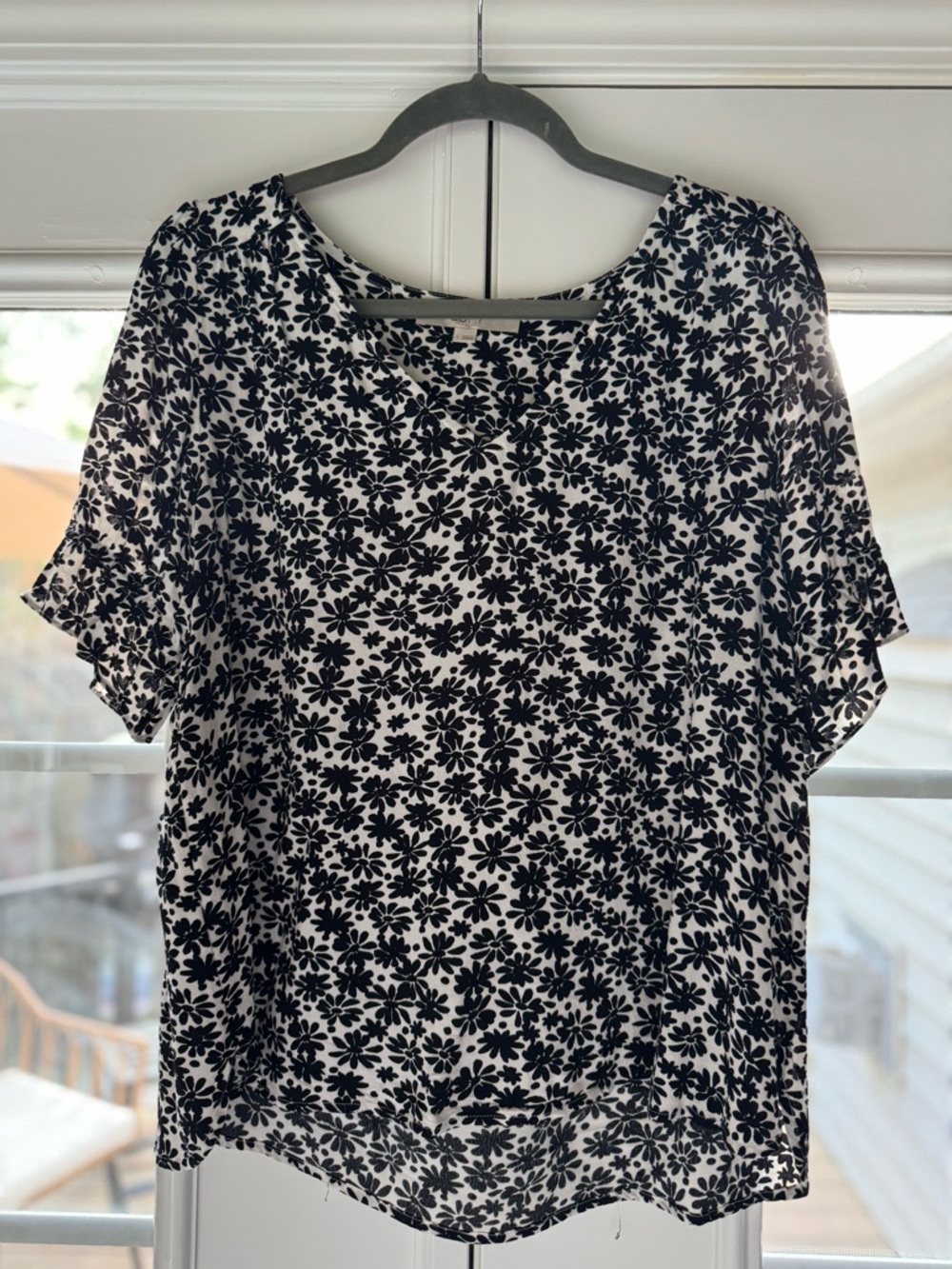 LOFT Black and White Floral Blouse